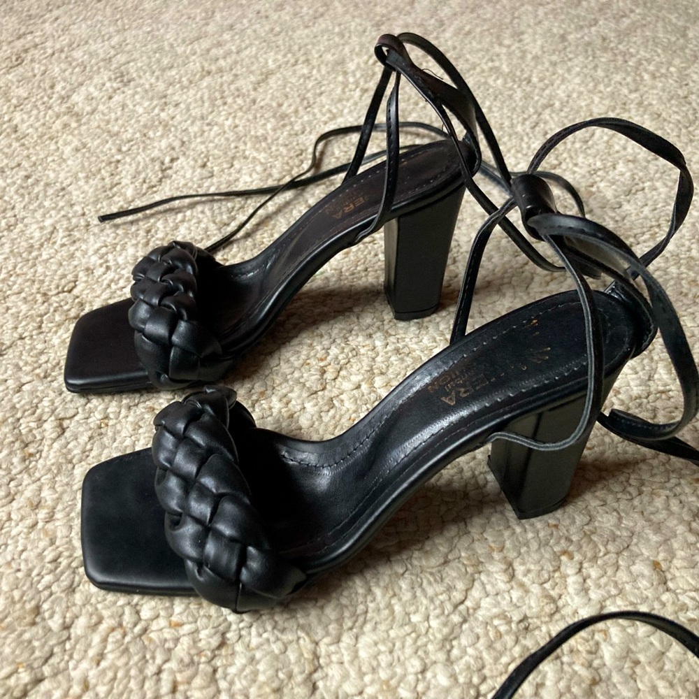 Wrap around the ankle heels. Perfect for going out and styling up a fit!